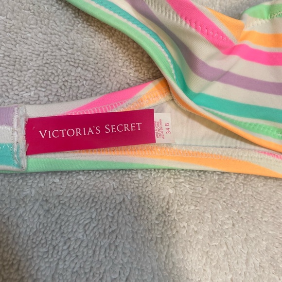 Victoria secret bikini top - Picture 2 of 3